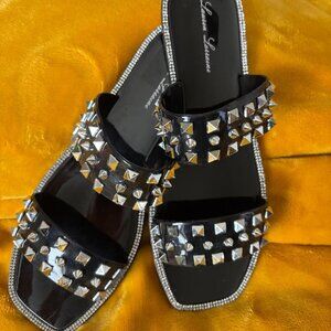 Black Jelly Sandals